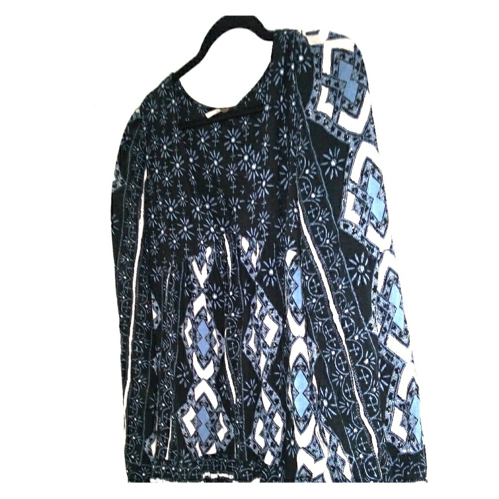 Free People Deep V tunic/peasant top navy/cream M